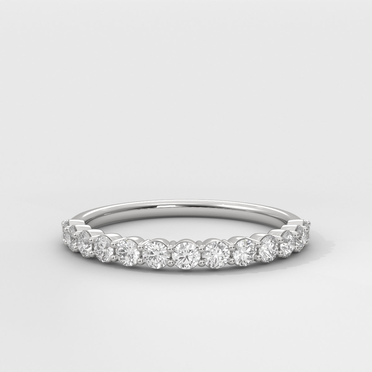 Anillo Shared Prongs Wedding Band