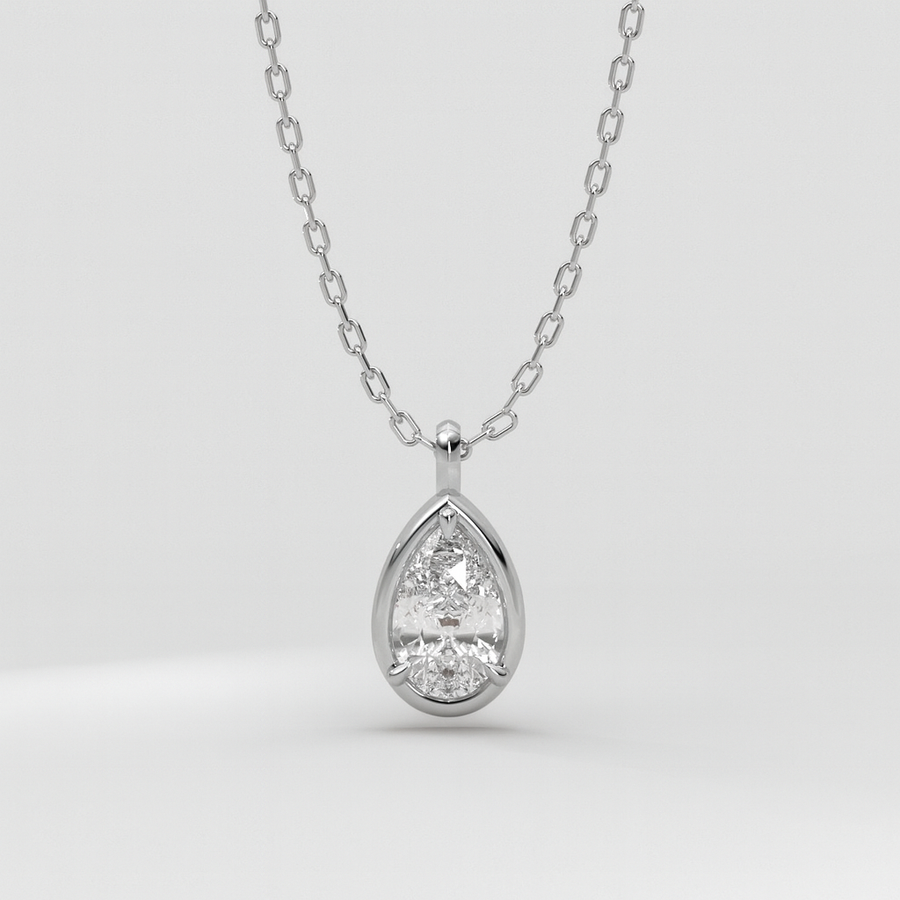 Collar Club Style Pear