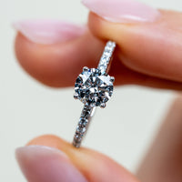 Anillo de Compromiso Sidestones 1.50 mm Round