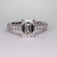 Anillo de Compromiso Sidestones 2.00 mm Emerald