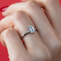 Anillo de Compromiso Solitario Emerald