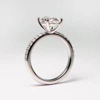 Anillo de Compromiso Sidestones 1.50 mm Oval