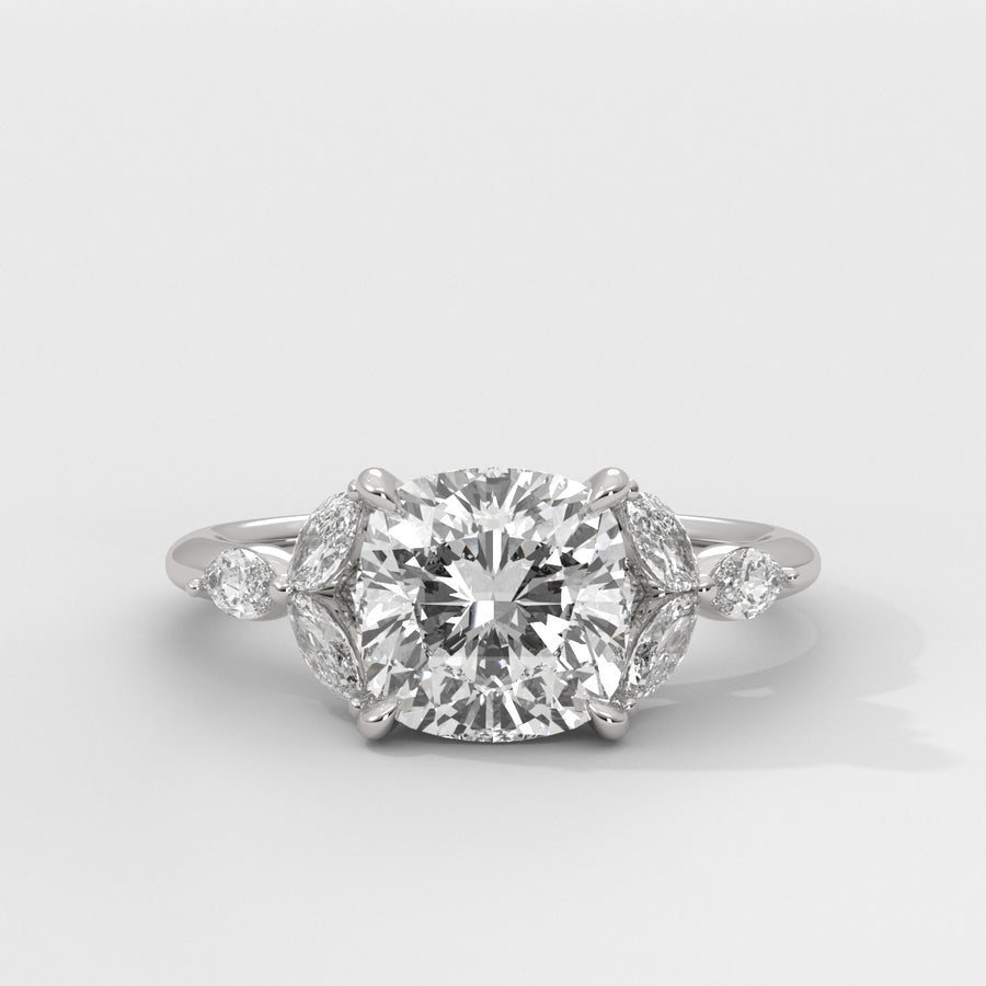 Anillo de Compromiso Laurel Cushion