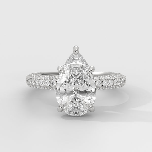 Anillo de Compromiso Pavé Pear