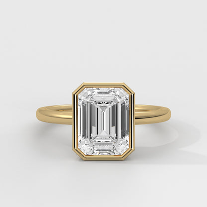 Anillo de Compromiso Solitario Bezel Set Emerald