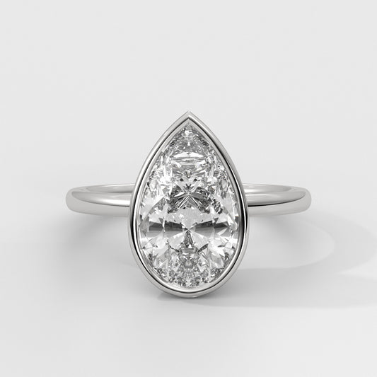 Anillo de Compromiso Solitario Bezel Set Pear