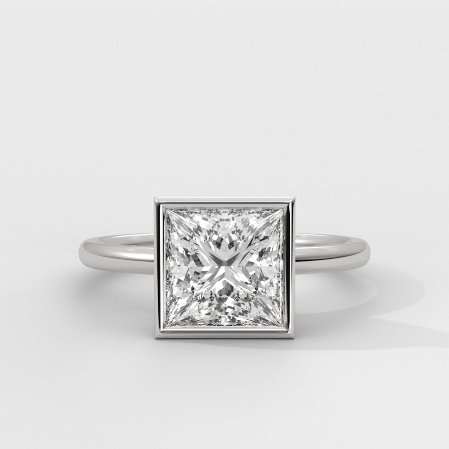 Anillo de Compromiso Solitario Bezel Set Princess