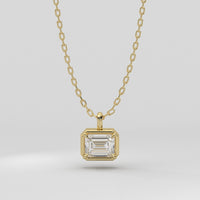 Collar Club Style East-West Emerald